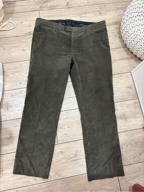 Men's Olive Corduroy Trousers